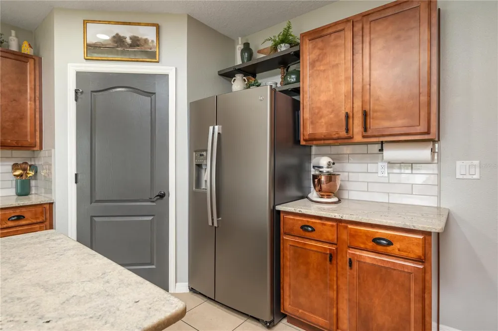 863 LAKE CUMMINGS BOULEVARD Lake Alfred, FL 33850