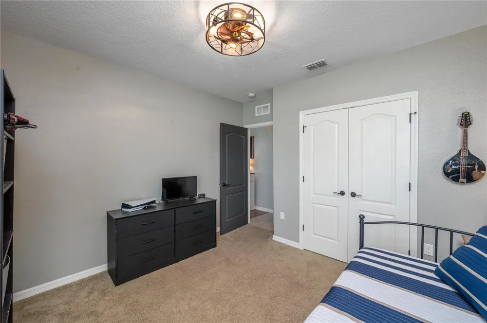 863 LAKE CUMMINGS BOULEVARD Lake Alfred, FL 33850