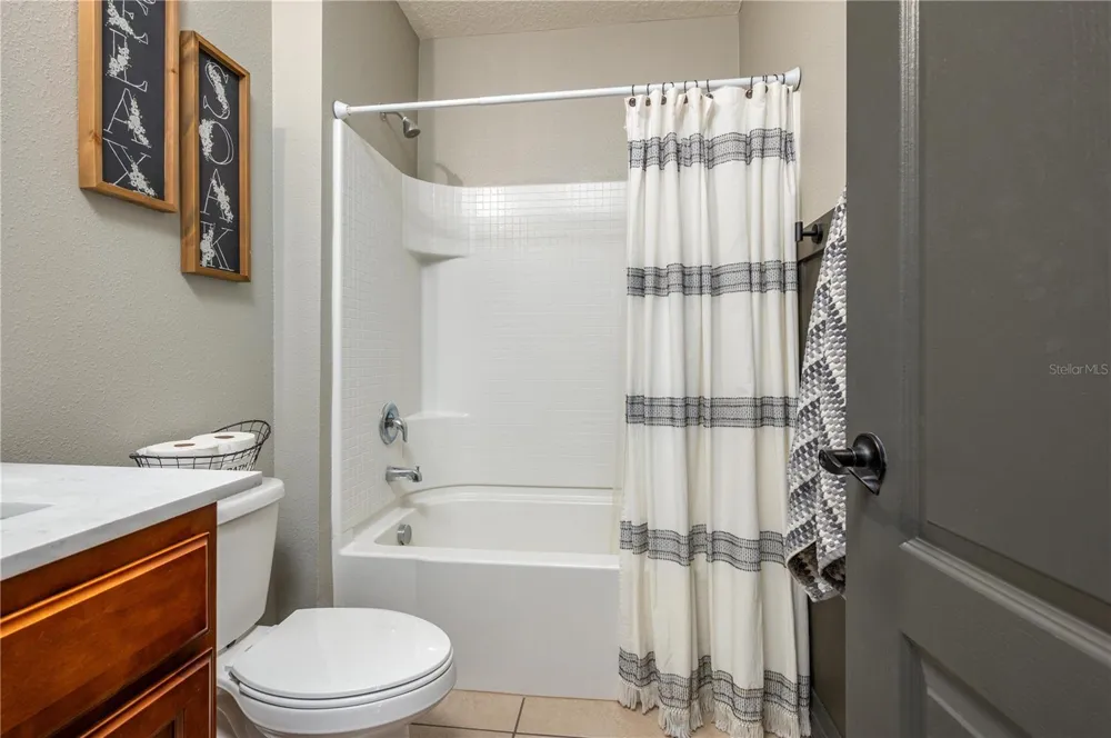 863 LAKE CUMMINGS BOULEVARD Lake Alfred, FL 33850
