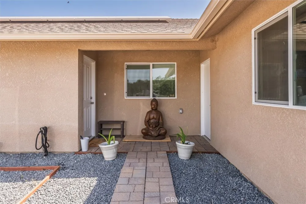 29215 Yosemite Springs Coarsegold, CA 93614