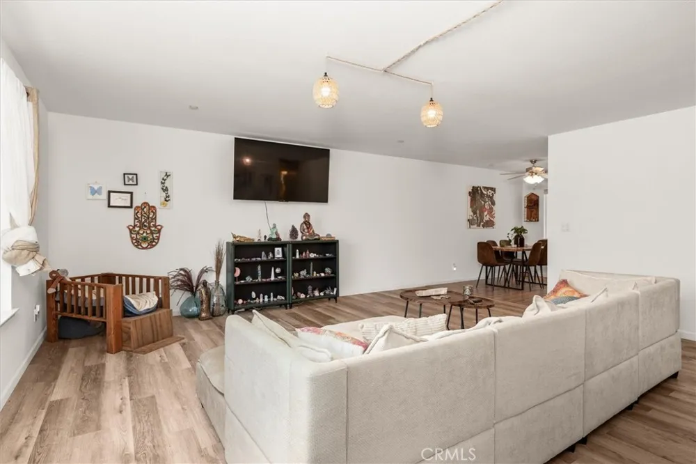 29215 Yosemite Springs Coarsegold, CA 93614