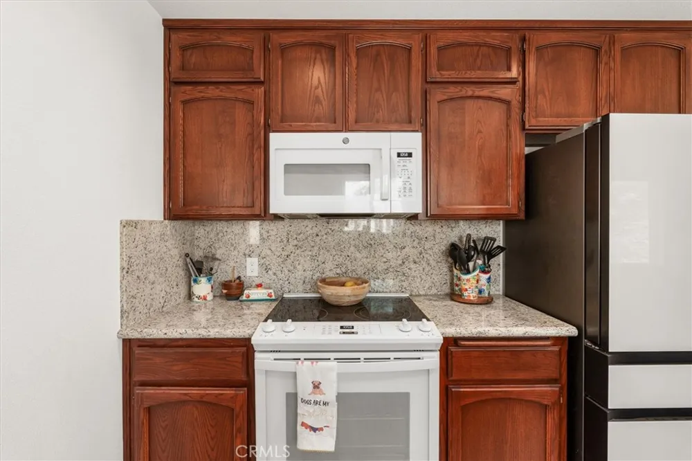 29215 Yosemite Springs Coarsegold, CA 93614