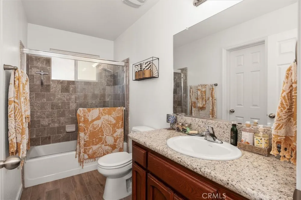 29215 Yosemite Springs Coarsegold, CA 93614