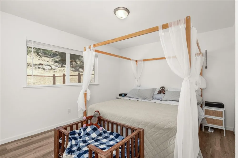 29215 Yosemite Springs Coarsegold, CA 93614