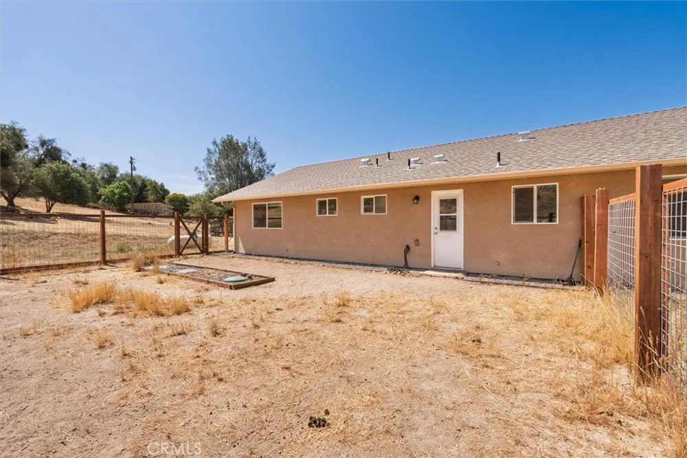 29215 Yosemite Springs Coarsegold, CA 93614