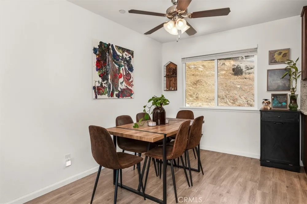 29215 Yosemite Springs Coarsegold, CA 93614