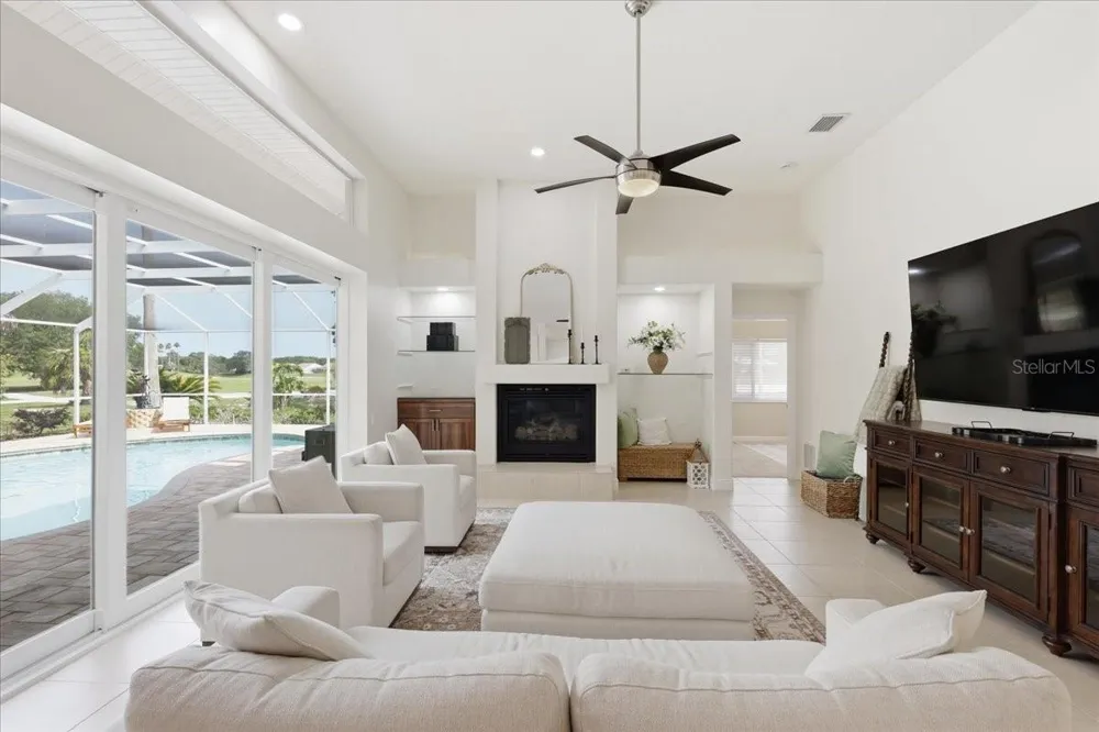 9161 SOUTHERN COMFORT COURT Weeki Wachee, FL 34613