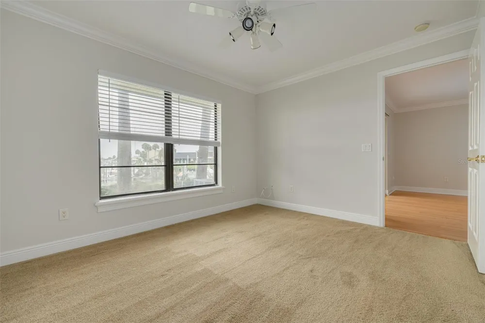 616 YARDARM DRIVE #8 Apollo Beach, FL 33572