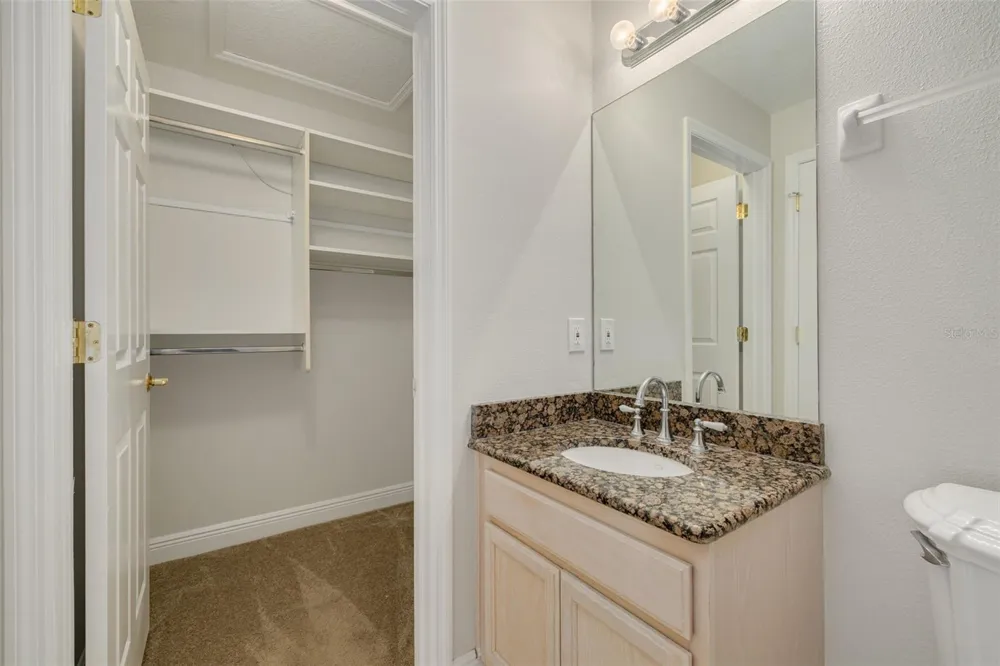 616 YARDARM DRIVE #8 Apollo Beach, FL 33572