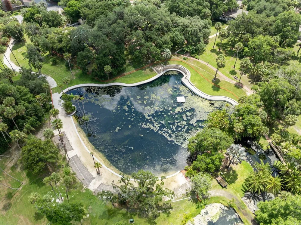 267 CROWN OAKS WAY #267 Longwood, FL 32779
