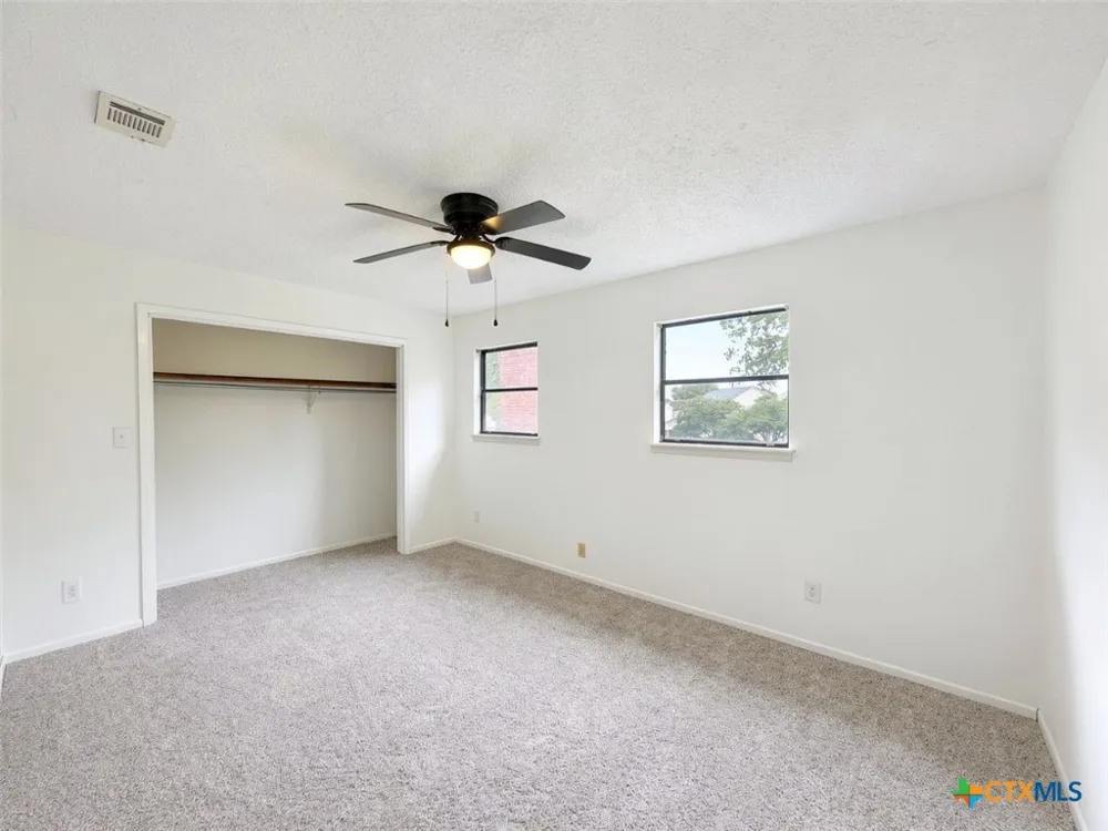 104 Maplewood Drive #A Victoria, TX 77901