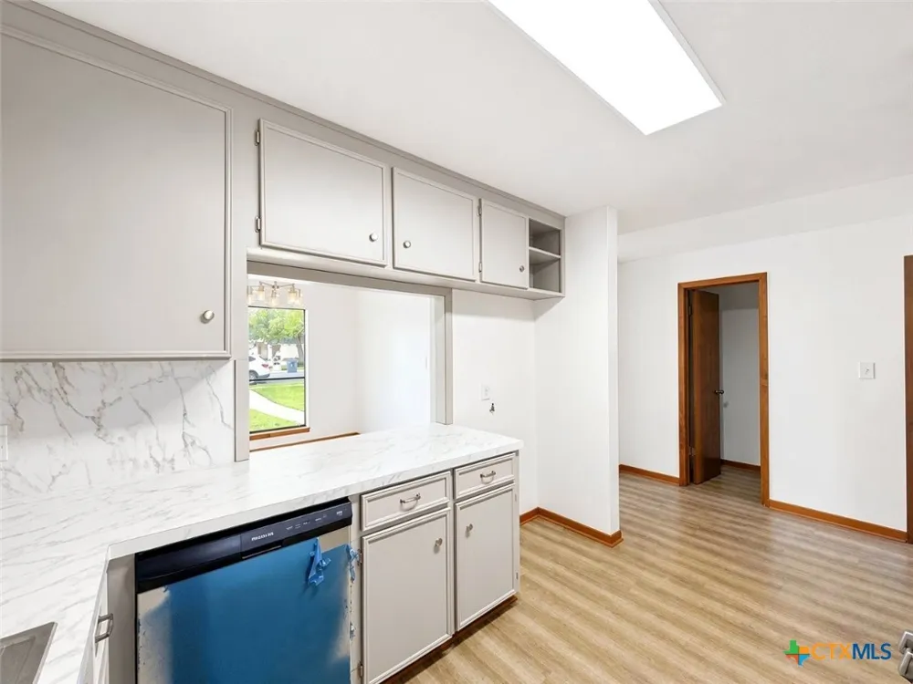 104 Maplewood Drive #A Victoria, TX 77901