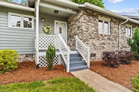 502 Wellington Hills Circle