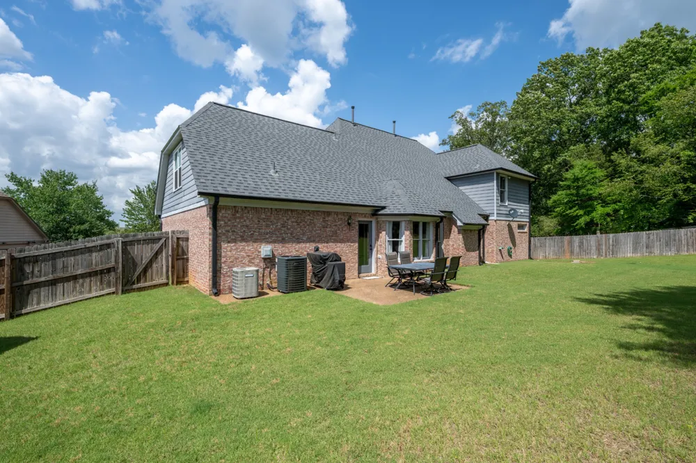 1037 Burslem Cv Cordova, TN 38018