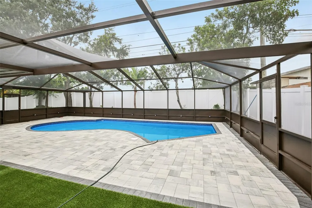 2230 ALBRIGHT DRIVE Clearwater, FL 33765