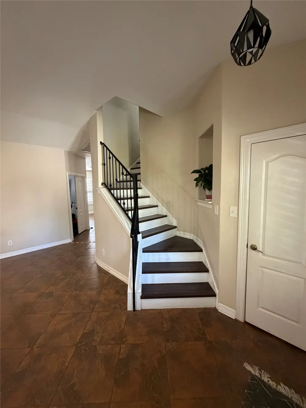 3200 Burks Lane Austin, TX 78732