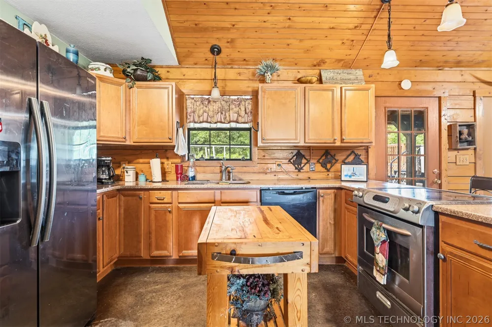 2650 Santa Fe Wilson, OK 73463