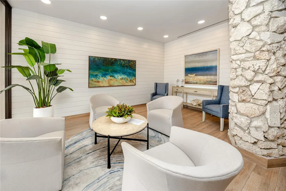 7100 SUNSET WAY #810 St Pete Beach, FL 33706