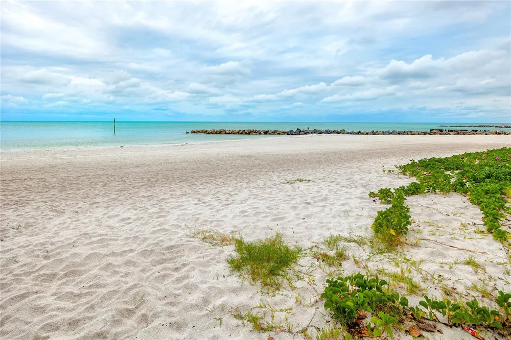 7100 SUNSET WAY #810 St Pete Beach, FL 33706