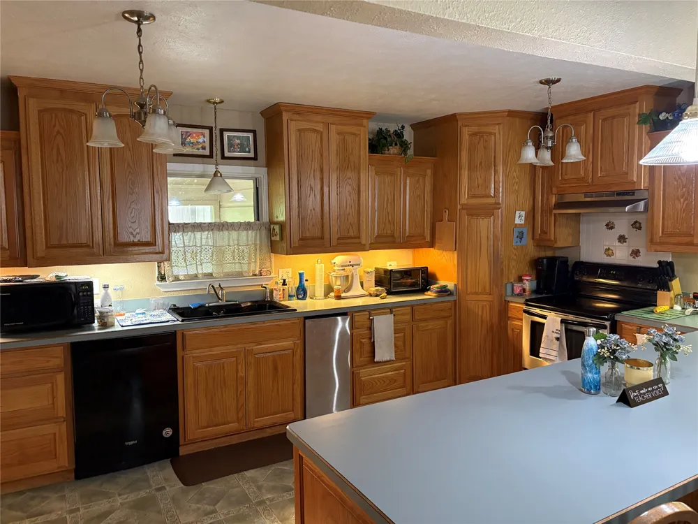 323 S Fisher Street Gorman, TX 76454