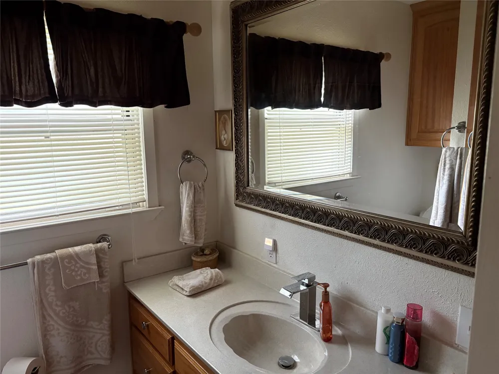 323 S Fisher Street Gorman, TX 76454