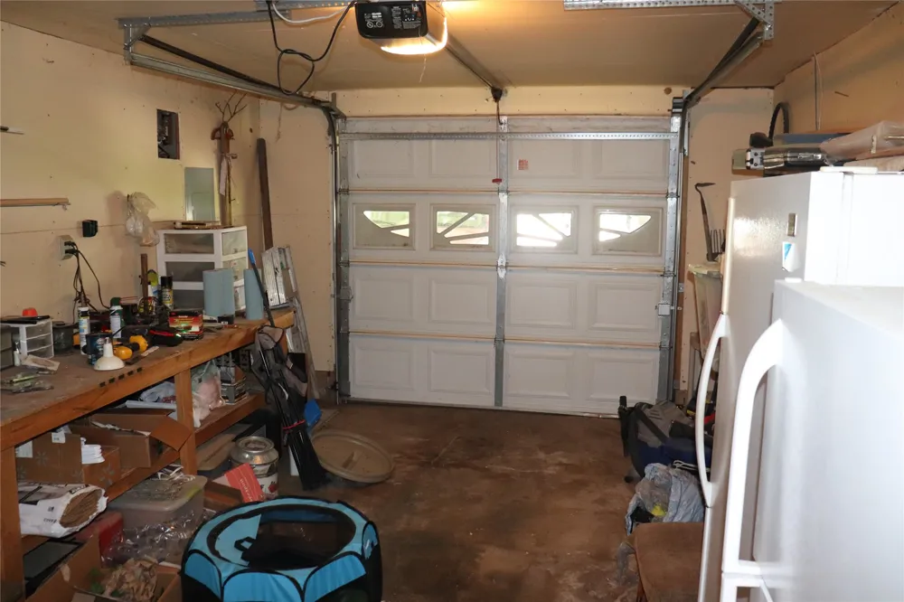 323 S Fisher Street Gorman, TX 76454