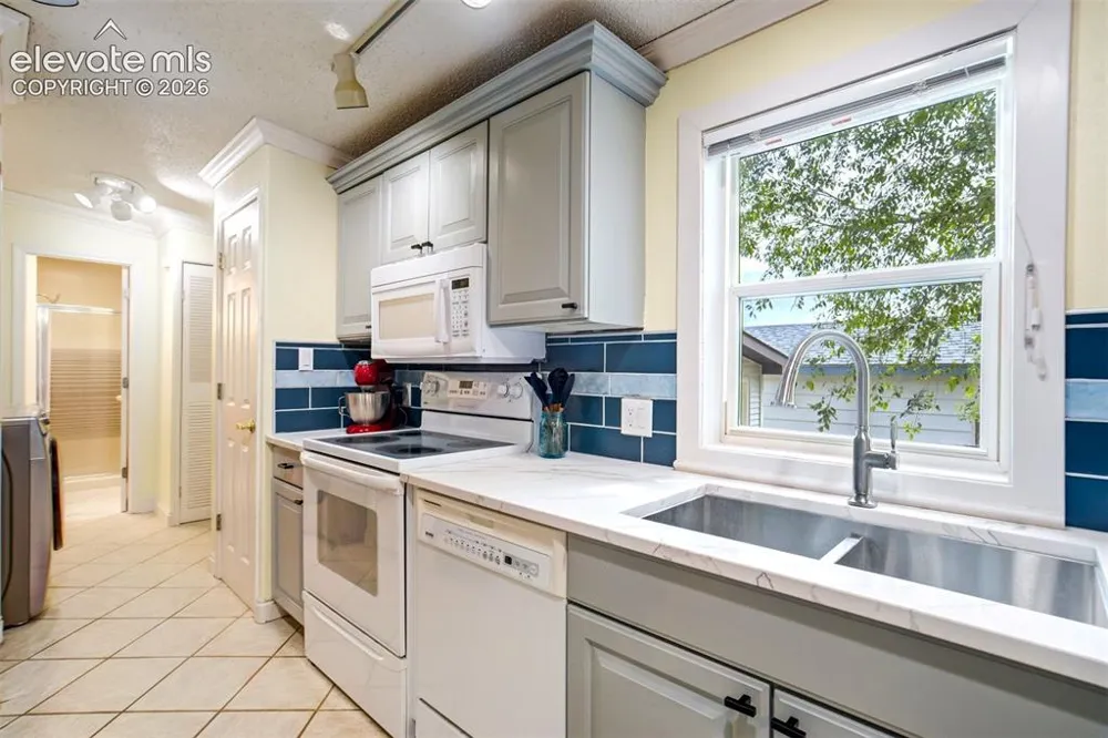 398 F AVENUE Limon, CO 80828