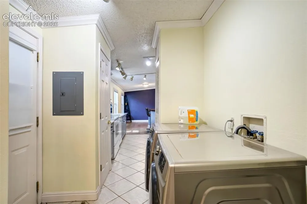 398 F AVENUE Limon, CO 80828