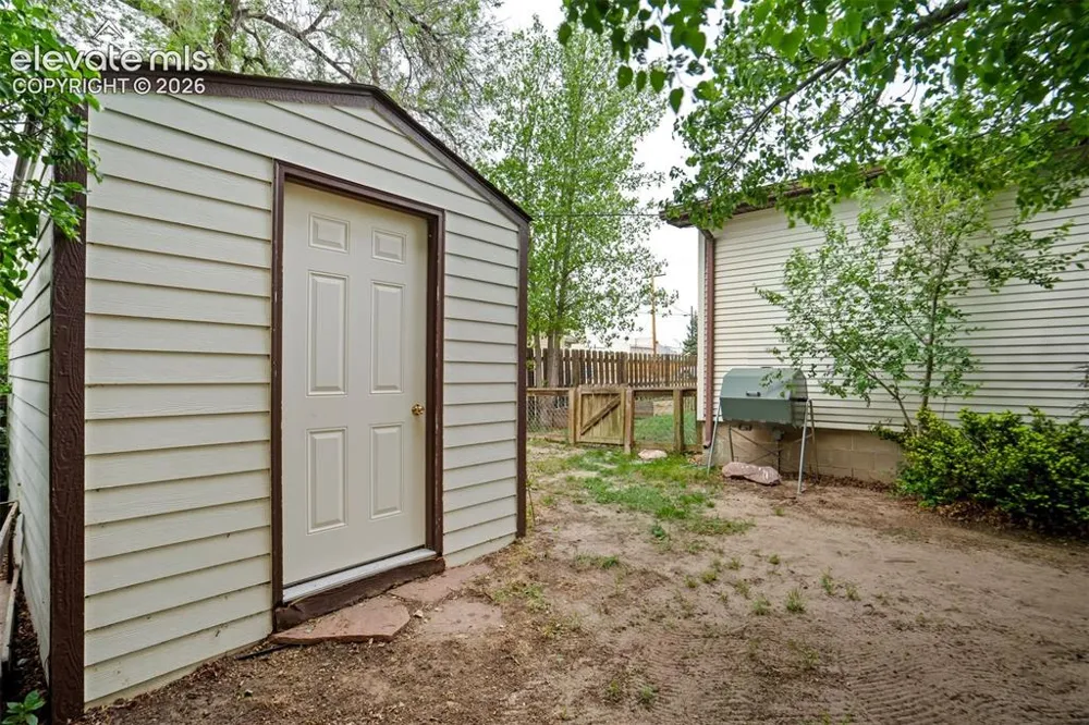 398 F AVENUE Limon, CO 80828