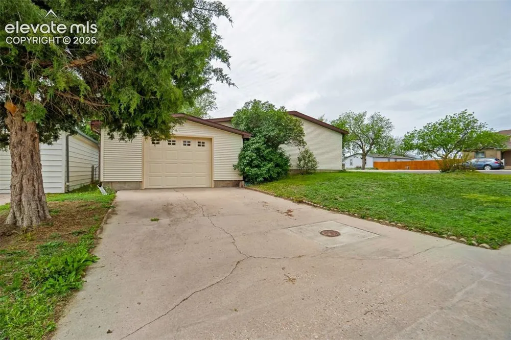 398 F AVENUE Limon, CO 80828