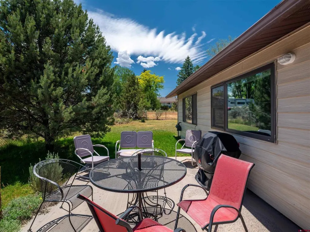 49 E Driscoll Street Cortez, CO 81321