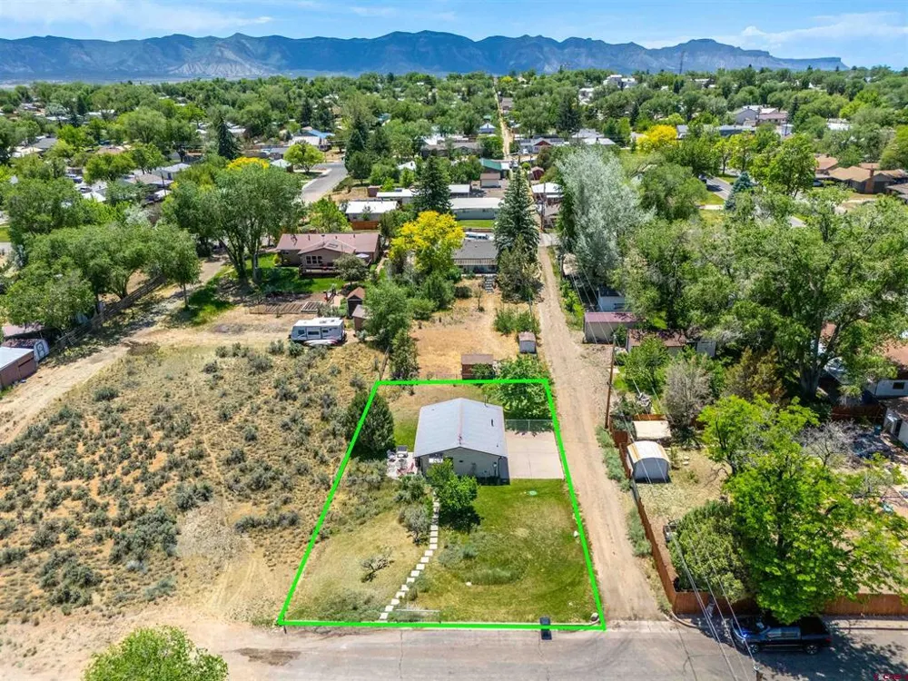 49 E Driscoll Street Cortez, CO 81321