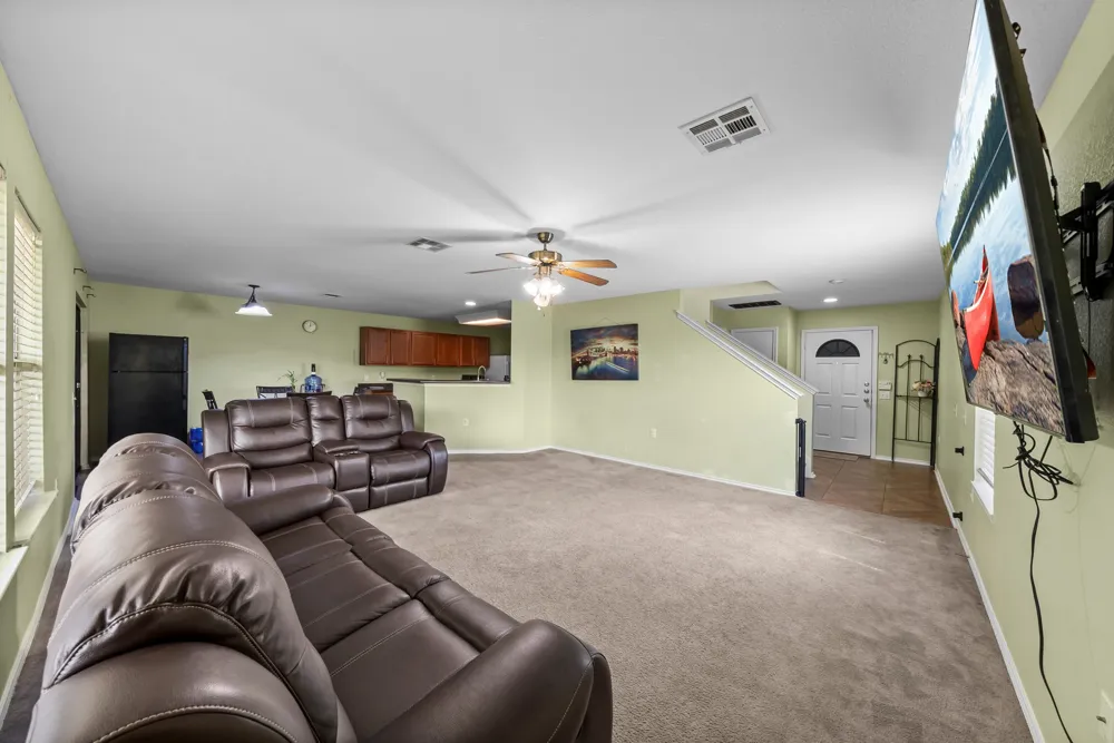6829 Walkup Lane Austin, TX 78747