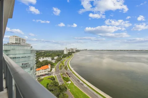 3101 BAYSHORE BOULEVARD #1402