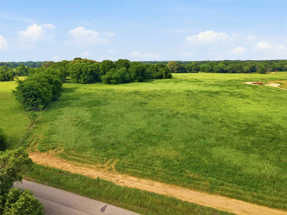 CR 1200 Mt Pleasant, TX 75455