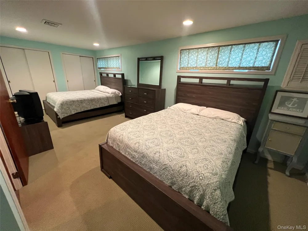 71 Garden City Avenue Point Lookout, NY 11569