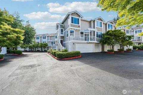 11899 NE 163rd Place
