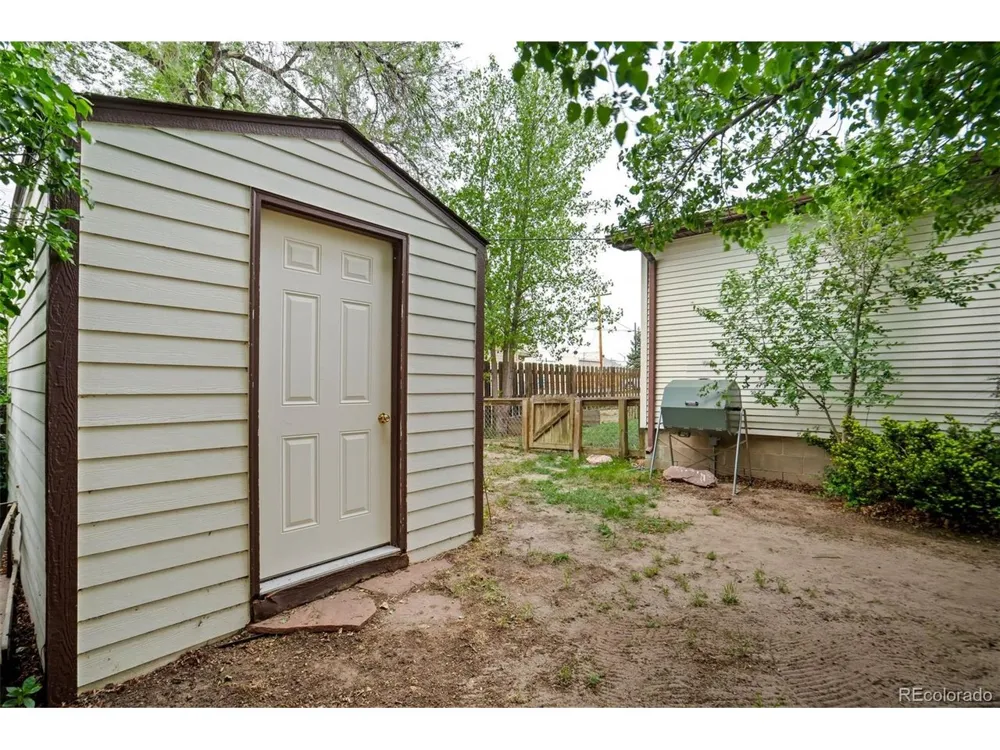 398 F AVENUE Limon, CO 80828