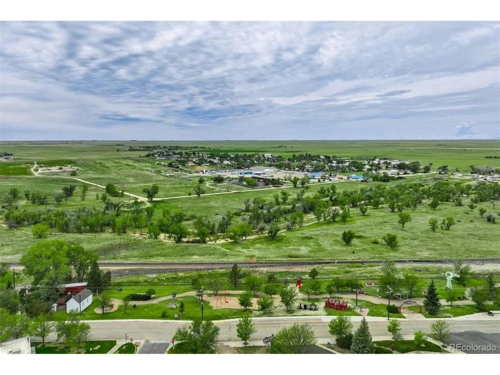 398 F AVENUE Limon, CO 80828