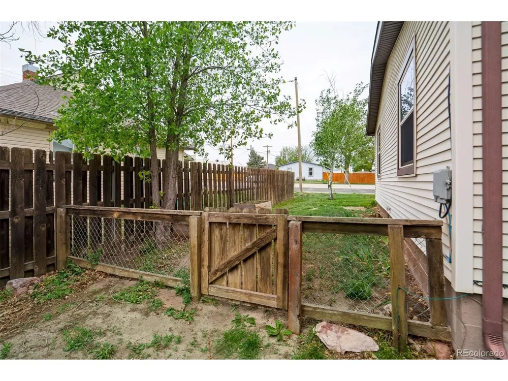 398 F AVENUE Limon, CO 80828