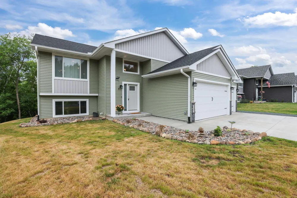 437 Woodale Avenue Saint Croix Falls, WI 54024