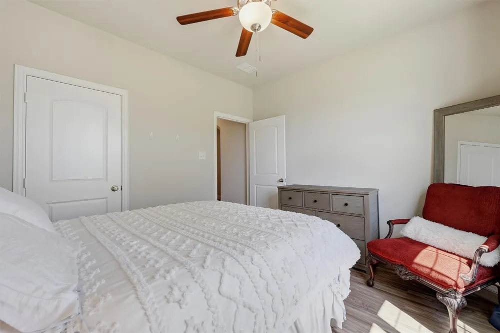 114 Sequoya Drive Lake Kiowa, TX 76240