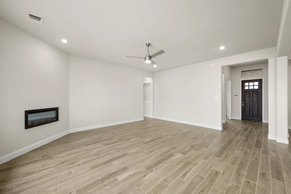 9221 Wood Duck Drive Justin, TX 76247