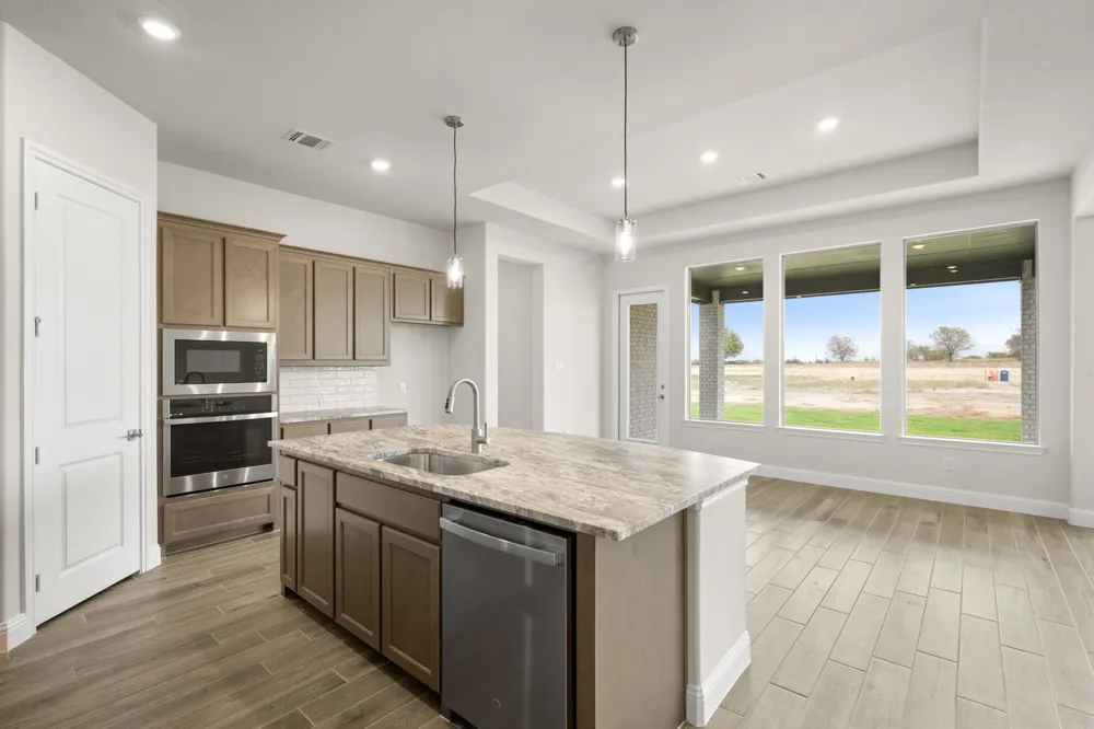 9221 Wood Duck Drive Justin, TX 76247