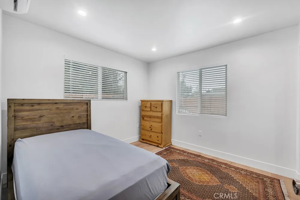 6852 Claire Avenue Reseda, CA 91335