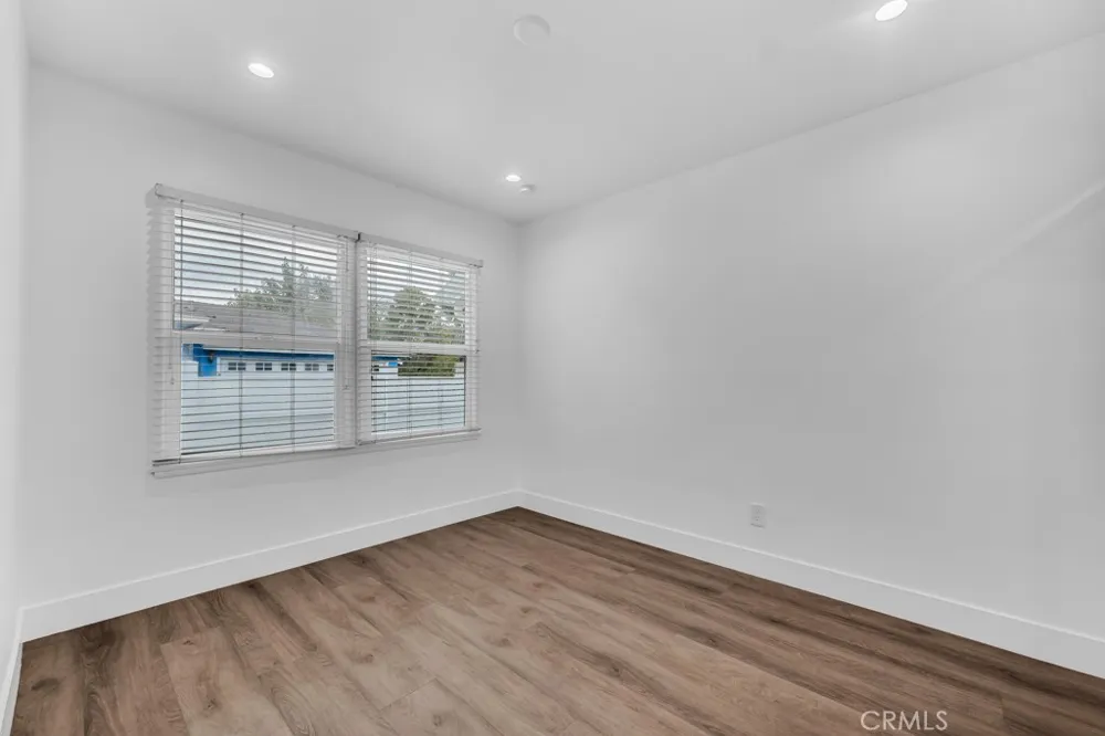 6852 Claire Avenue Reseda, CA 91335