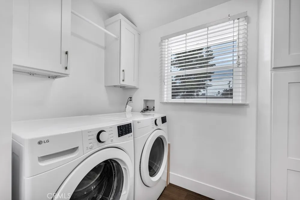 6852 Claire Avenue Reseda, CA 91335