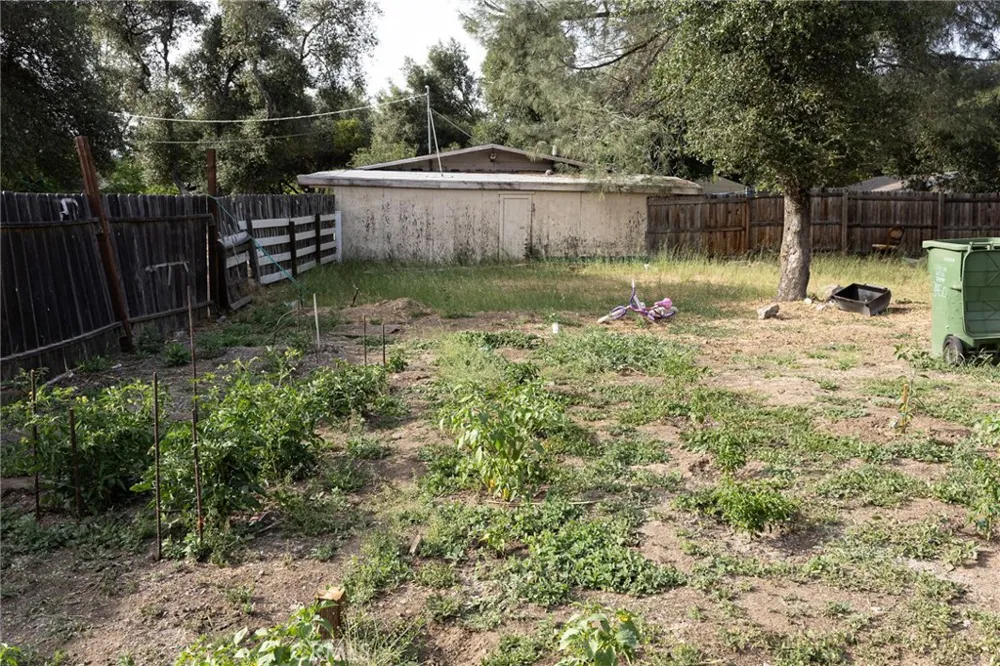 3450 10th Clearlake, CA 95422