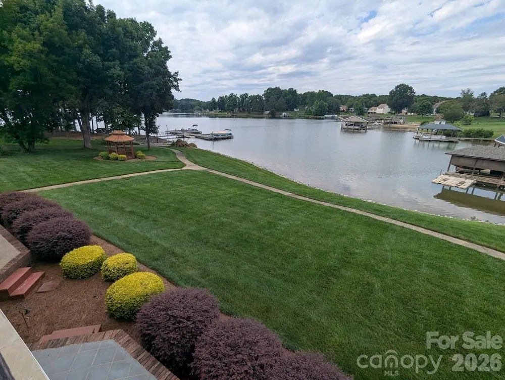 100 Northshore Court #A-02 Cherryville, NC 28021