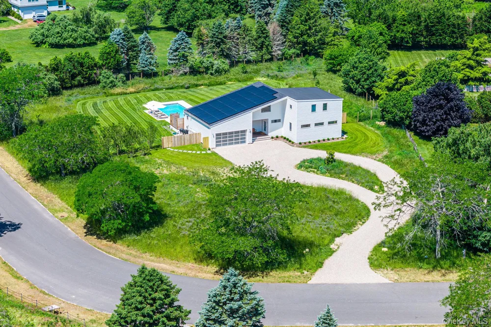 420 Old Farm Road Orient, NY 11957